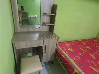 phòng máy lạnh full nội thất