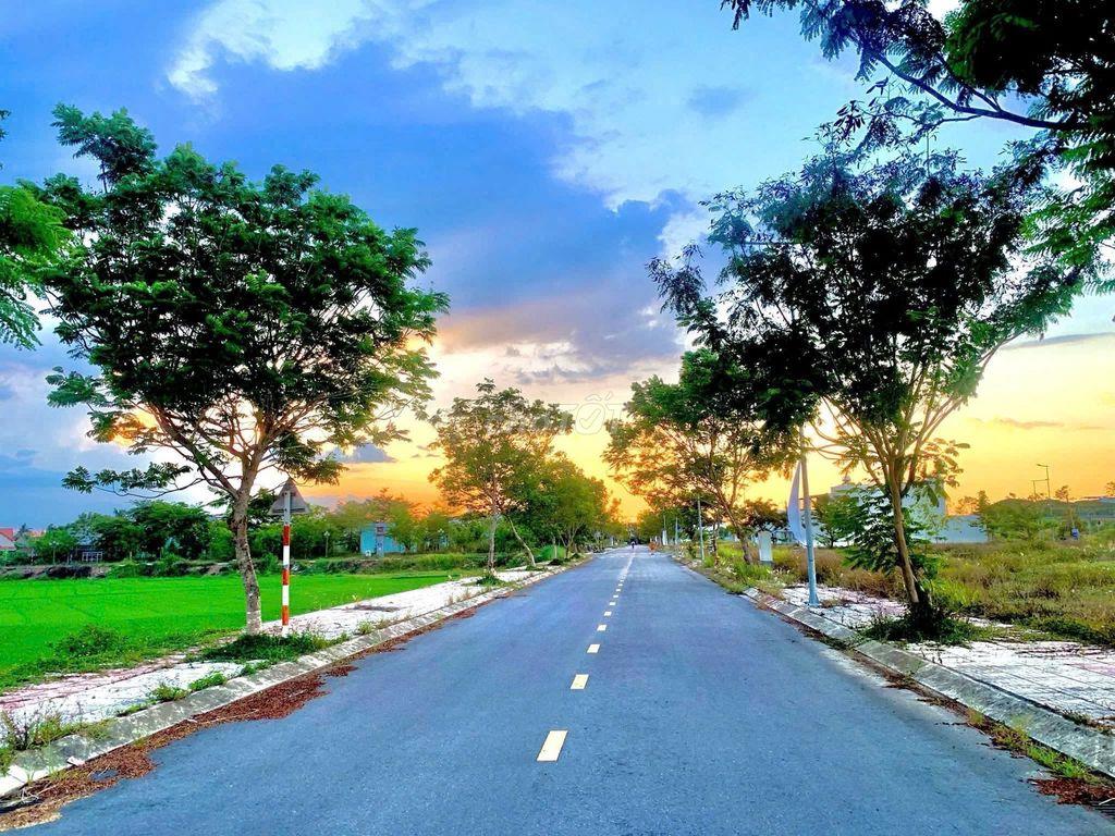 Đất nền Tư Nghĩa-Đối diện công viên-Mặt tiền 7m-Liền kề lô góc