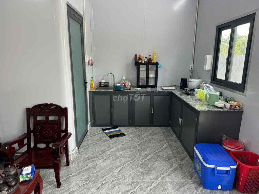 Đất nhà mặt tiền,full dừa xiêm,gần KCN và Cao tốc 33