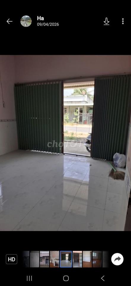 Bán nhà mặt tiền đường