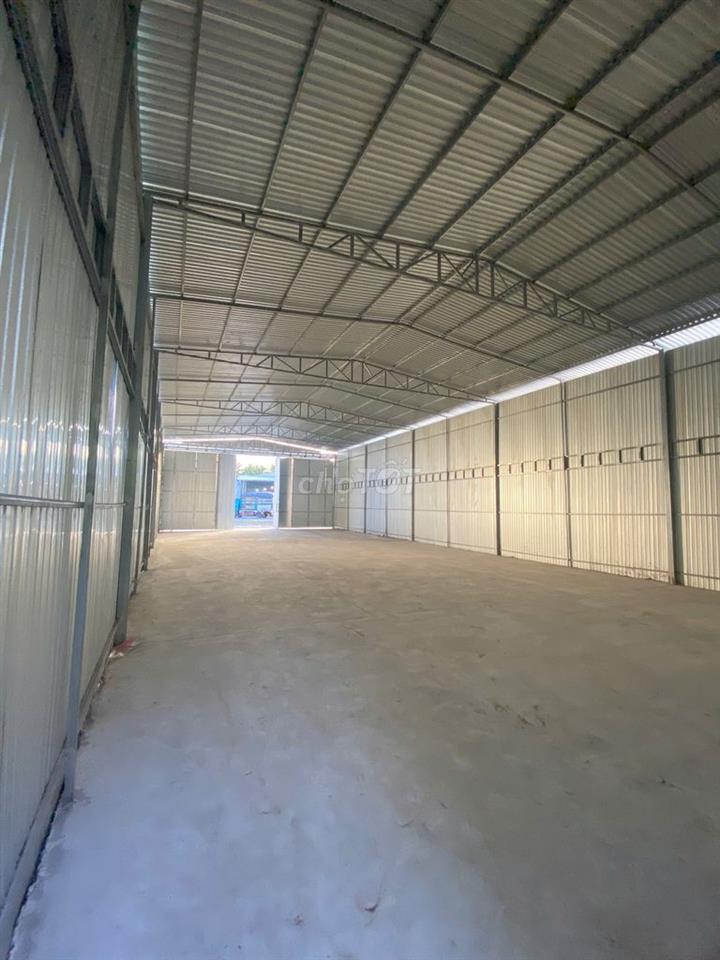 Cho thuê nhà Kho - Mặt tiền QL60