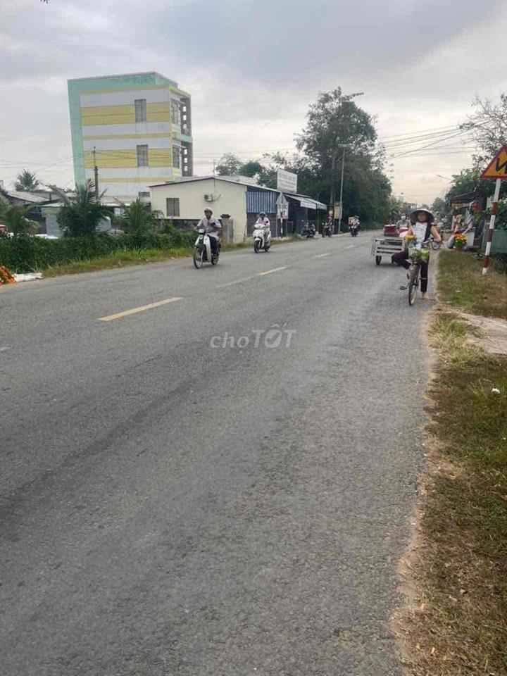 Đát Mặt Tiền Quốc Lộ 60