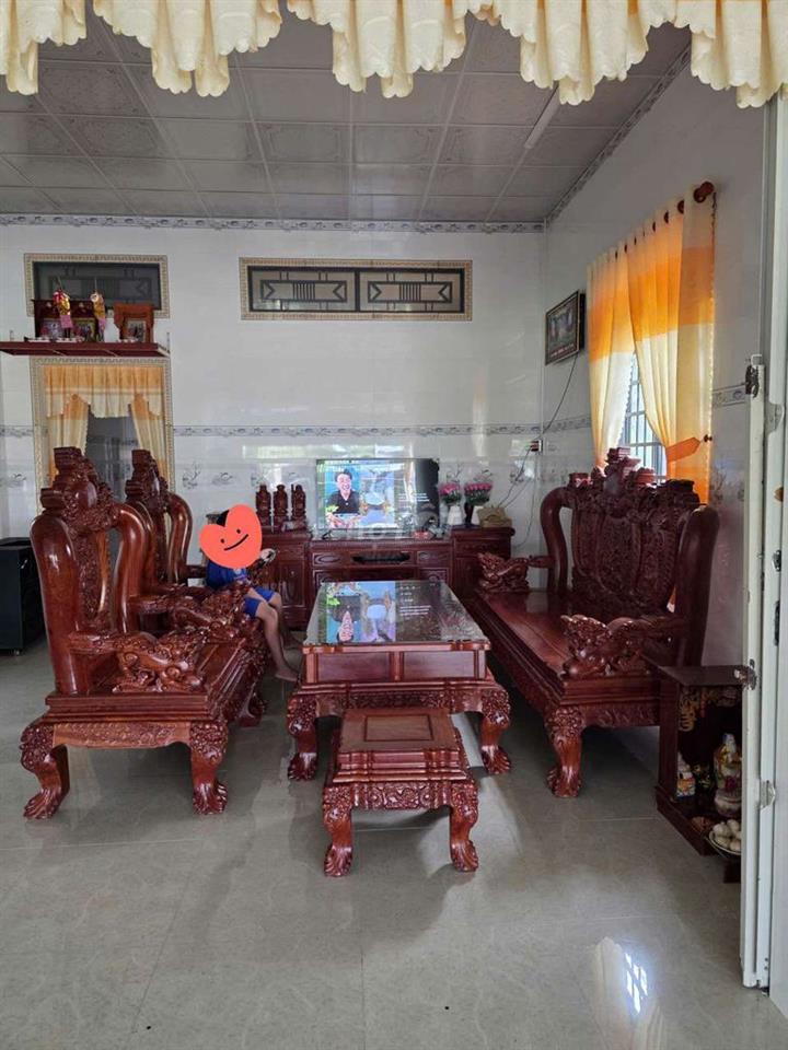 bán 2 miếng đất kèm nhà mới xây