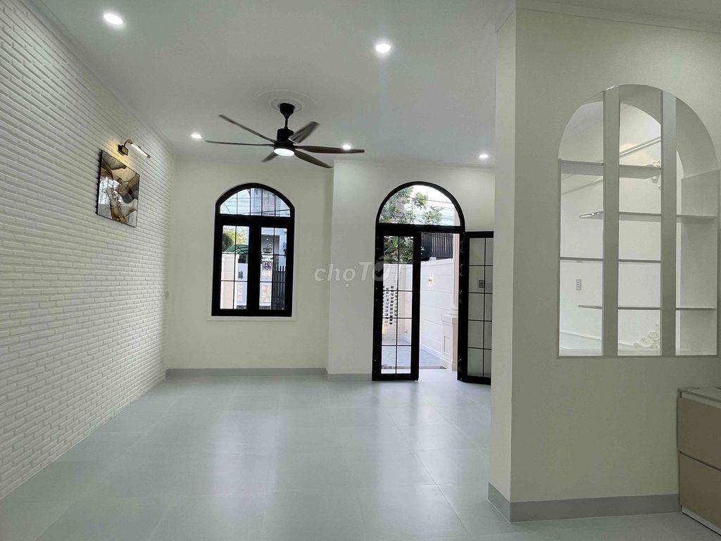 BÁN NHÀ TÂN CỔ ĐIỂN, trục chính Khu nhà ở Trường Giang