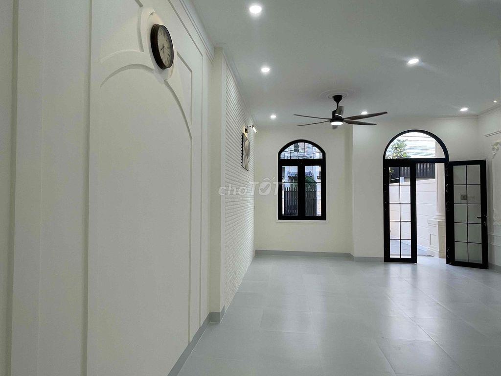 BÁN NHÀ TÂN CỔ ĐIỂN, trục chính Khu nhà ở Trường Giang