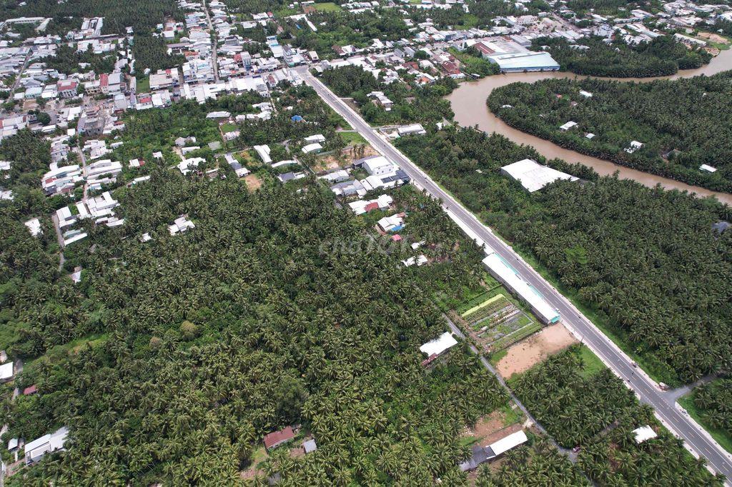 Cần bán nhanh lô đất 1000m2 Khóm 2 Thị Trấn Càng Long , Đường mới CL