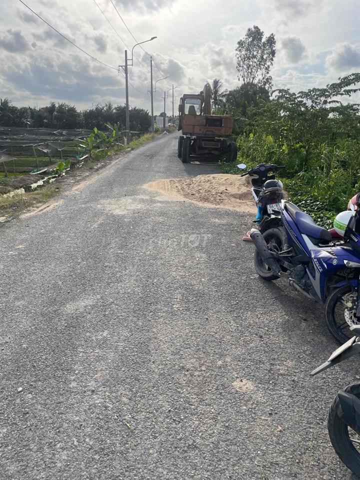 Bán Đất Vườn, Mặt Tiền Đường