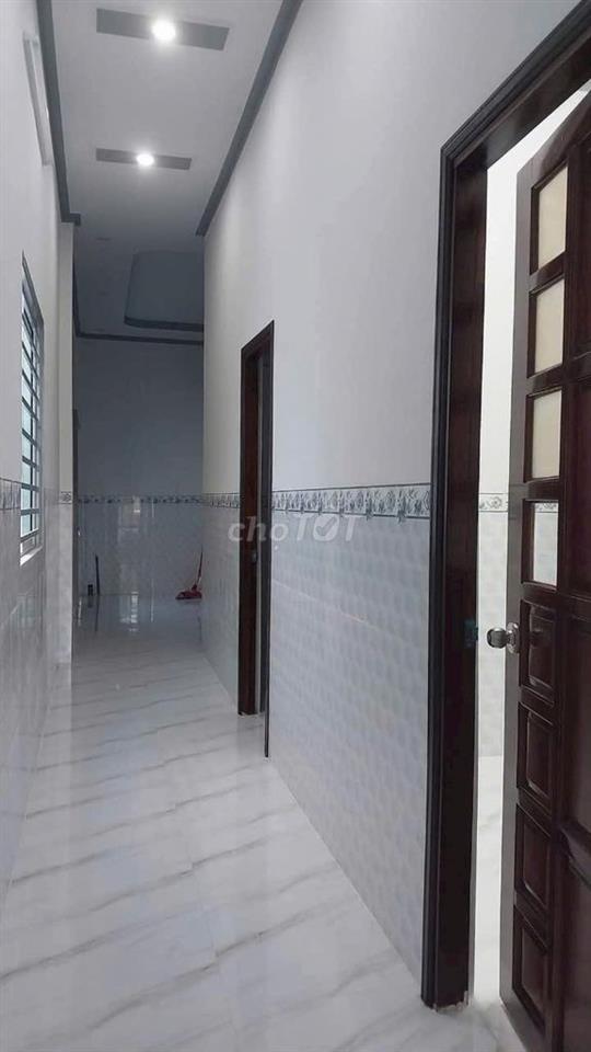 Bán nhà thô cư  4 x 19,5m  ngang chợ Phù Ly