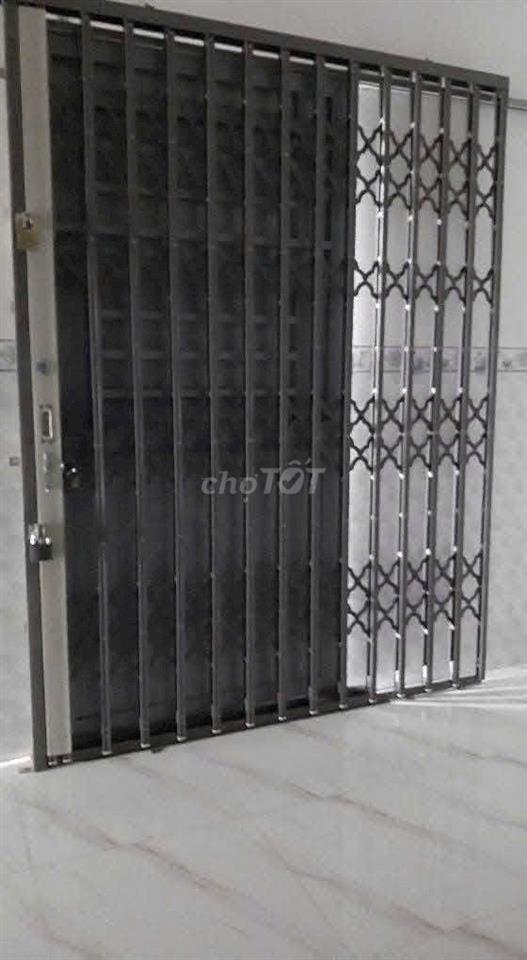 Bán nhà thô cư  4 x 19,5m  ngang chợ Phù Ly