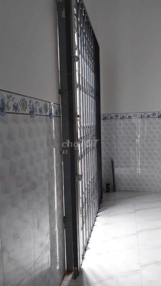 Bán nhà thô cư  4 x 19,5m  ngang chợ Phù Ly