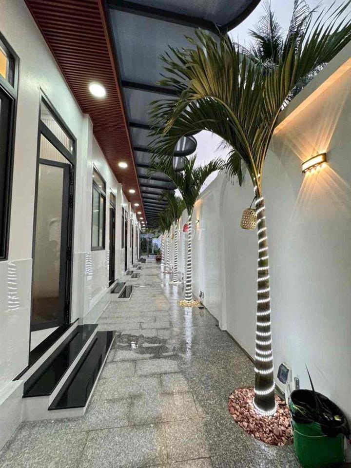 NHÀ SIÊU ĐẸP RỘNG LỘ NHỰA Ô TÔ