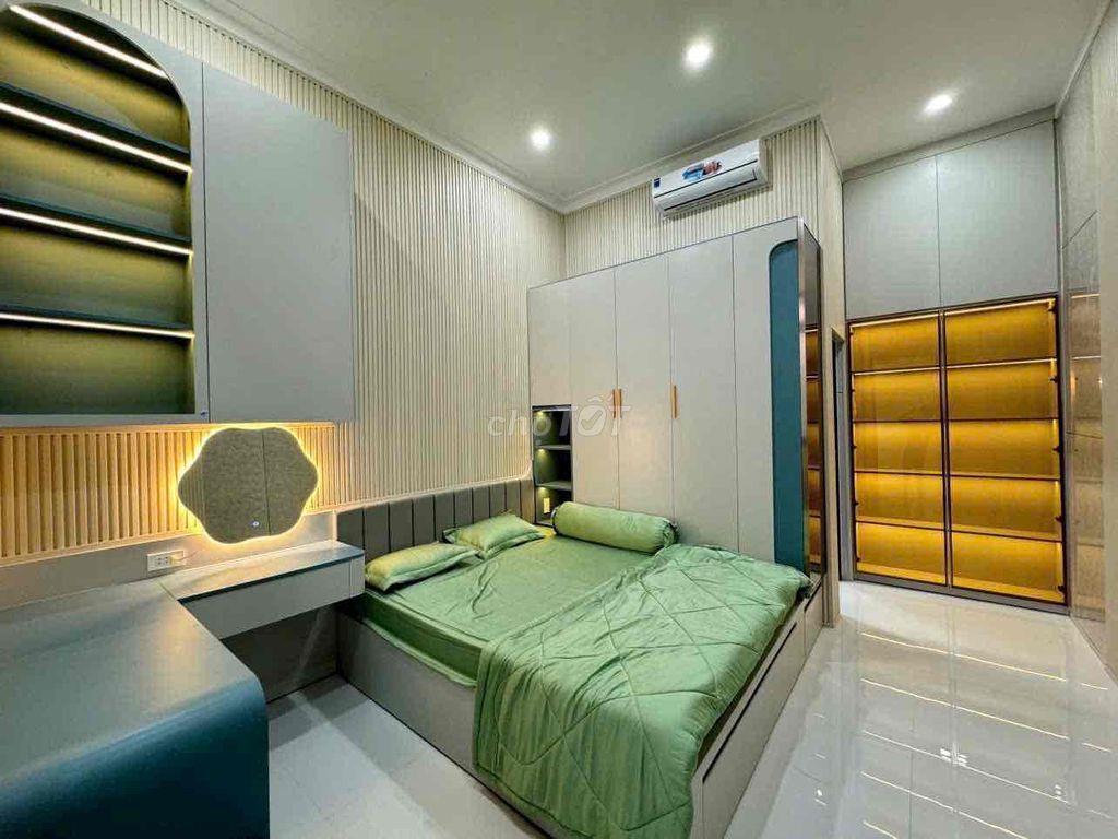 NHÀ SIÊU ĐẸP RỘNG LỘ NHỰA Ô TÔ