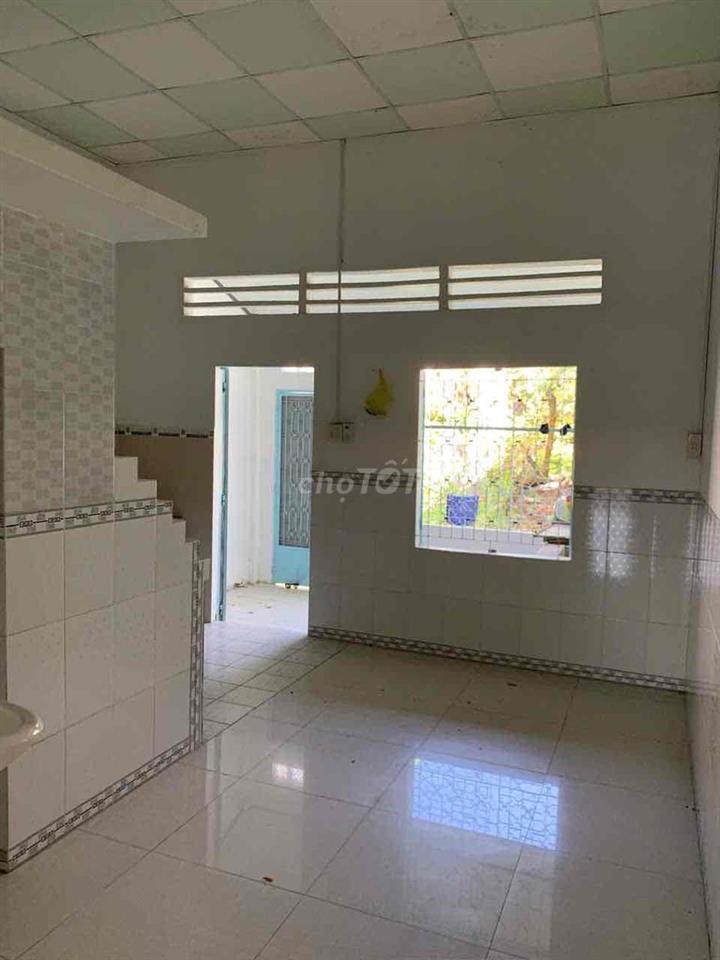 Bán Nhà Mặt Tiền Khu Công Nghiệp Hoà Phú (đang cho thuê 4,5 tr/ tháng)
