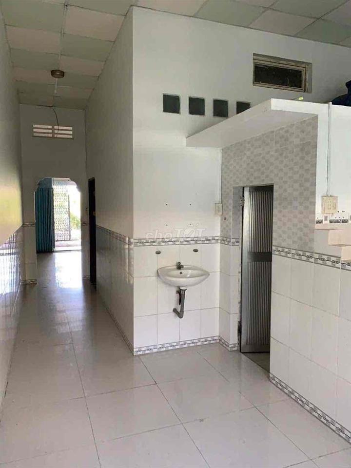 Bán Nhà Mặt Tiền Khu Công Nghiệp Hoà Phú (đang cho thuê 4,5 tr/ tháng)