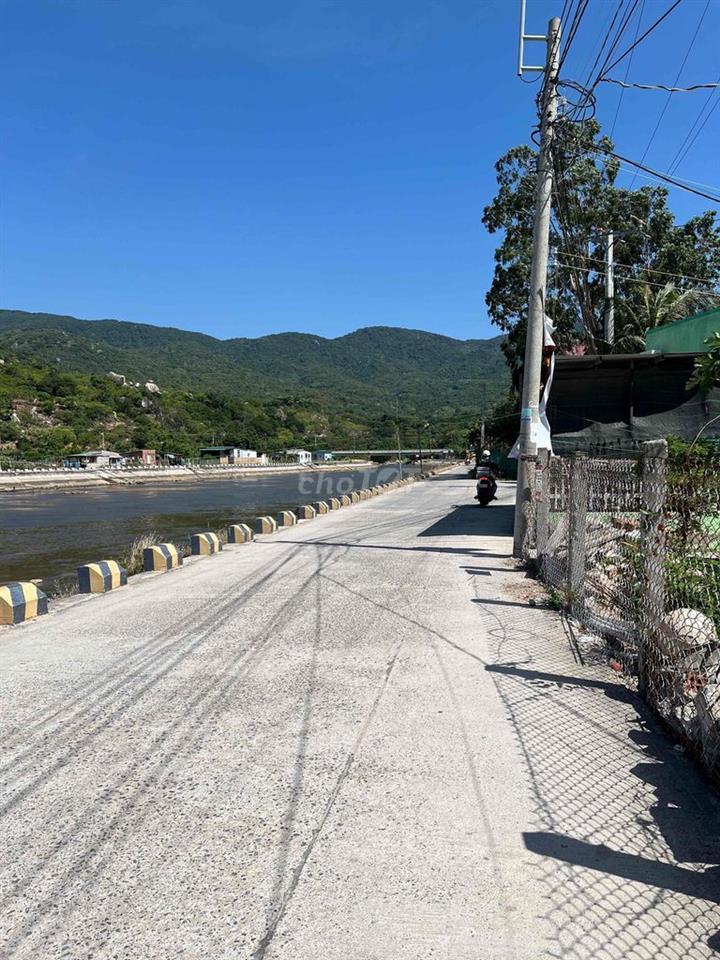 đất Vĩnh Hy biển Ninh Thuận