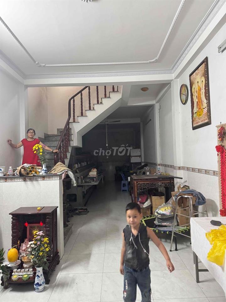 ccg cần bán gấp để cứu chủ, chưa qua kd sát bên chùa Hoằng Pháp
