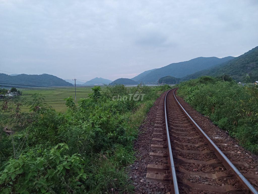 Mặt tiền kd cho thuê ở, buôn bán, làm homestay