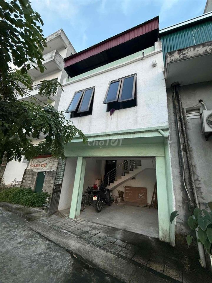 Cho thuê MBKD 100m2, 2 mặt tiền Trần Hưng Đạo - Phủ Lý - Hà Nam cũ