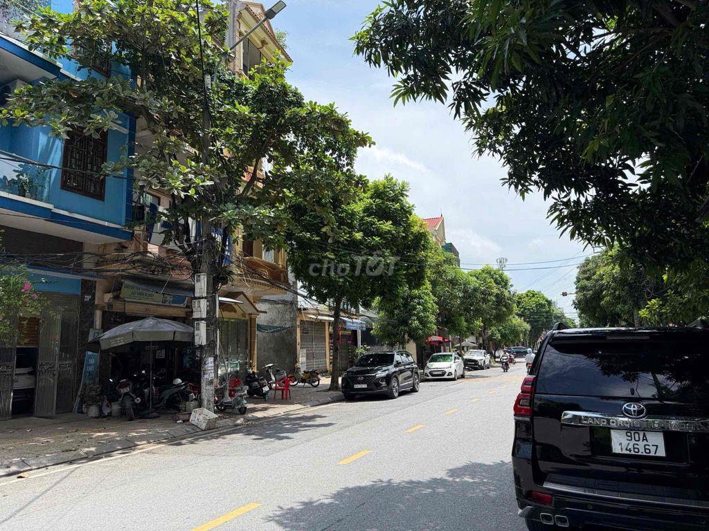 Cho thuê MBKD 100m2, 2 mặt tiền Trần Hưng Đạo - Phủ Lý - Hà Nam cũ