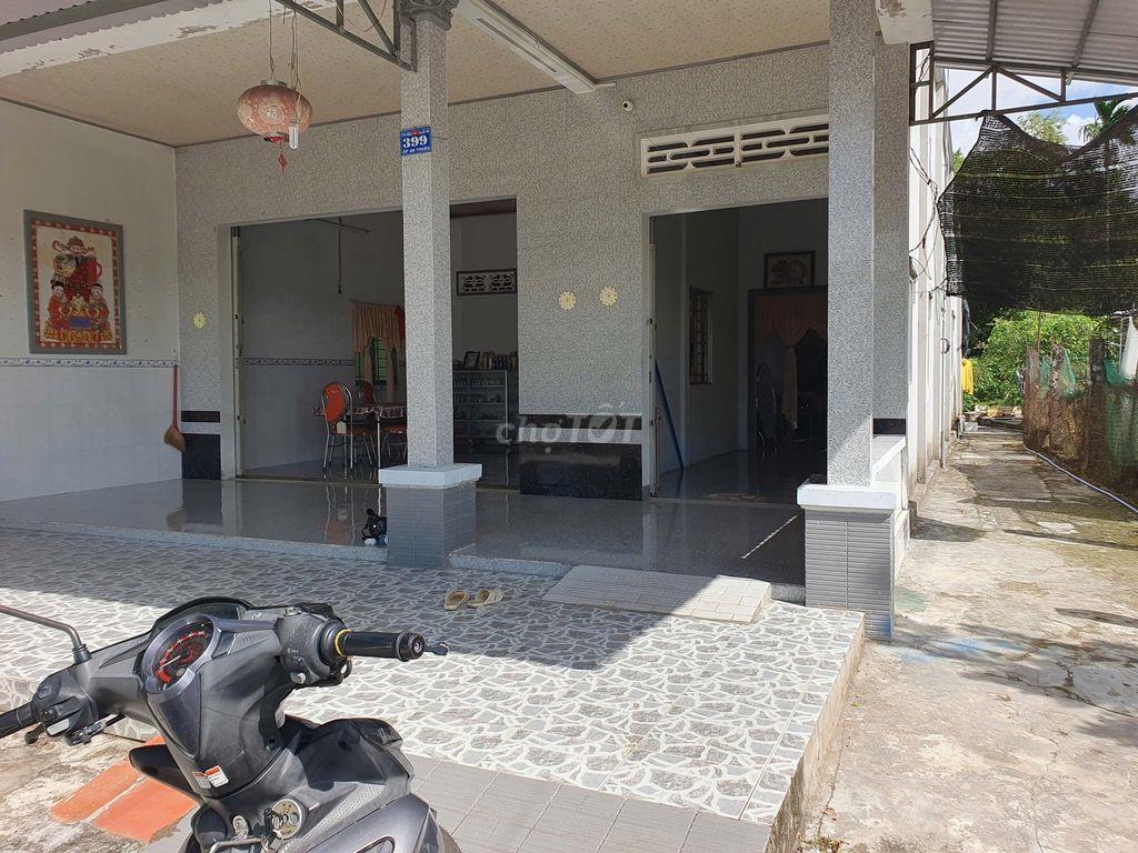 BÁN NHÀ + VƯỜN DIỆN TÍCH 1.126M² – GIÁ 1,8 TỶ