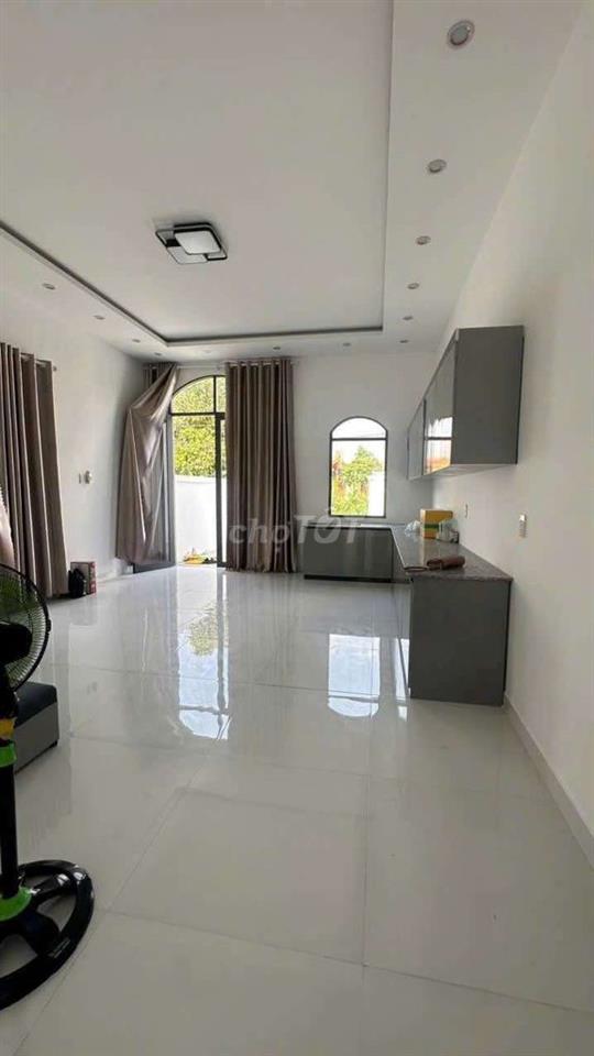 Nhà Cấp 4