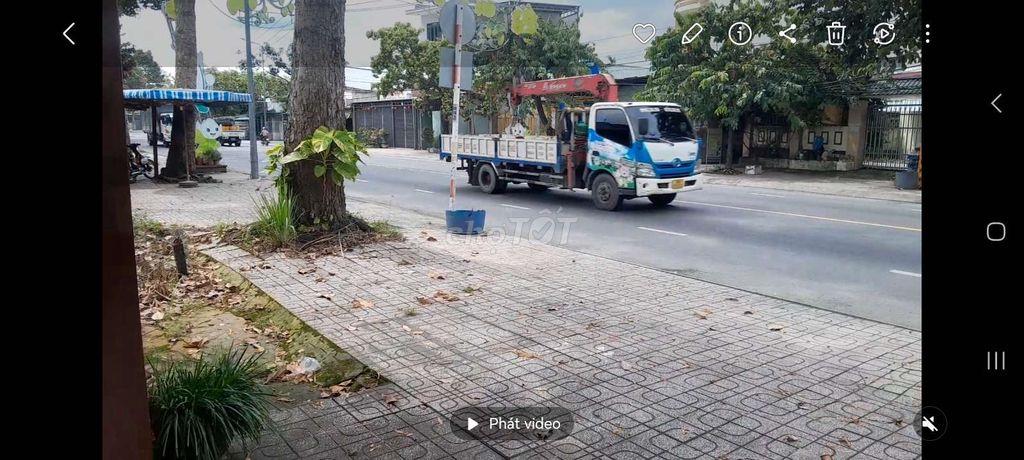 nhà mặt tiền cần bán gấp