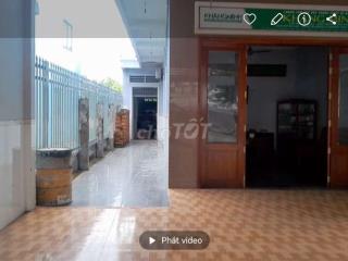 nhà mặt tiền cần bán gấp