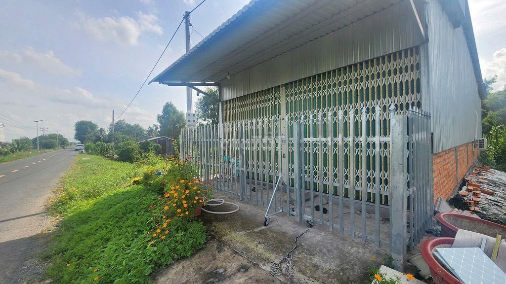 Bán 3 lô đất 2 mặt tiền ĐT 855 (Cách chợ Tràm Chim 5 phút di chuyển)