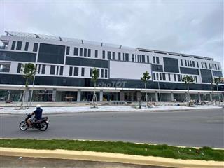 căn hộ le grande ngay cổng hồ nước ngọt thích hợp kinh doanh