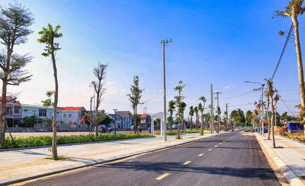cần bán lô đất D101