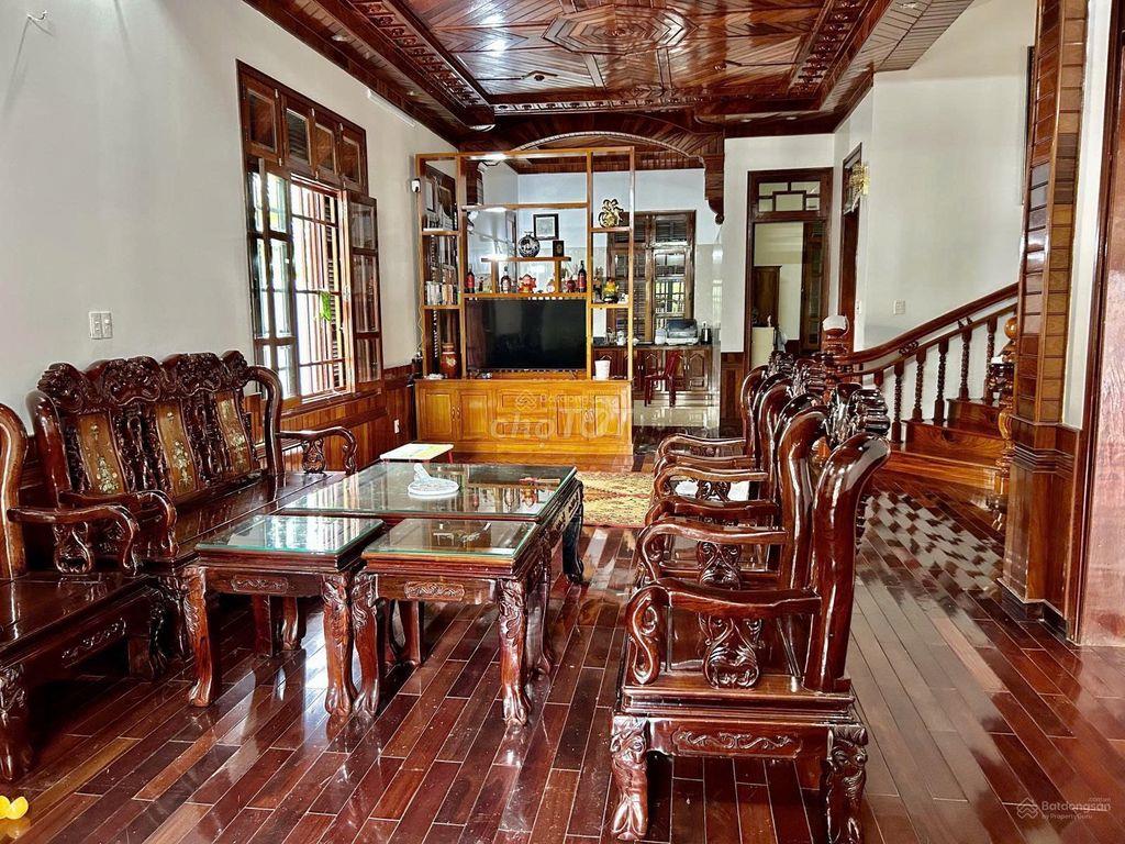 Bán nhà riêng chính chủ tại Số nhà 98 Thành Cổ, Phường Đông Hà