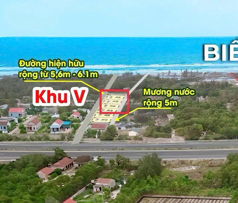 GIA ĐÌNH CẦN BÁN LÔ ĐẤT NẰM GIỮA QUẢNG TRƯỜNG BIỂN NAM CỬA VIỆT
