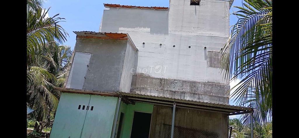 BÁN ÐÂT TẶNG NHÀ MẶT TIỀN TẠI TRÀ VINH 