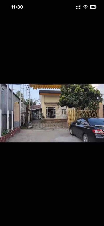 Cần bán gấp biệt thự 1 trệt và 1 lầu có 350 đất thổ cư