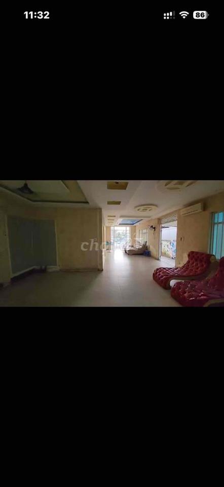 Cần bán gấp biệt thự 1 trệt và 1 lầu có 350 đất thổ cư