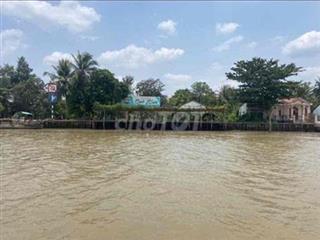 nền lớn - đất công - giá phải chăng