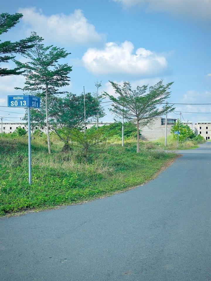 BÁN NỀN SỔ ĐỎ CHÍNH CHỦ 