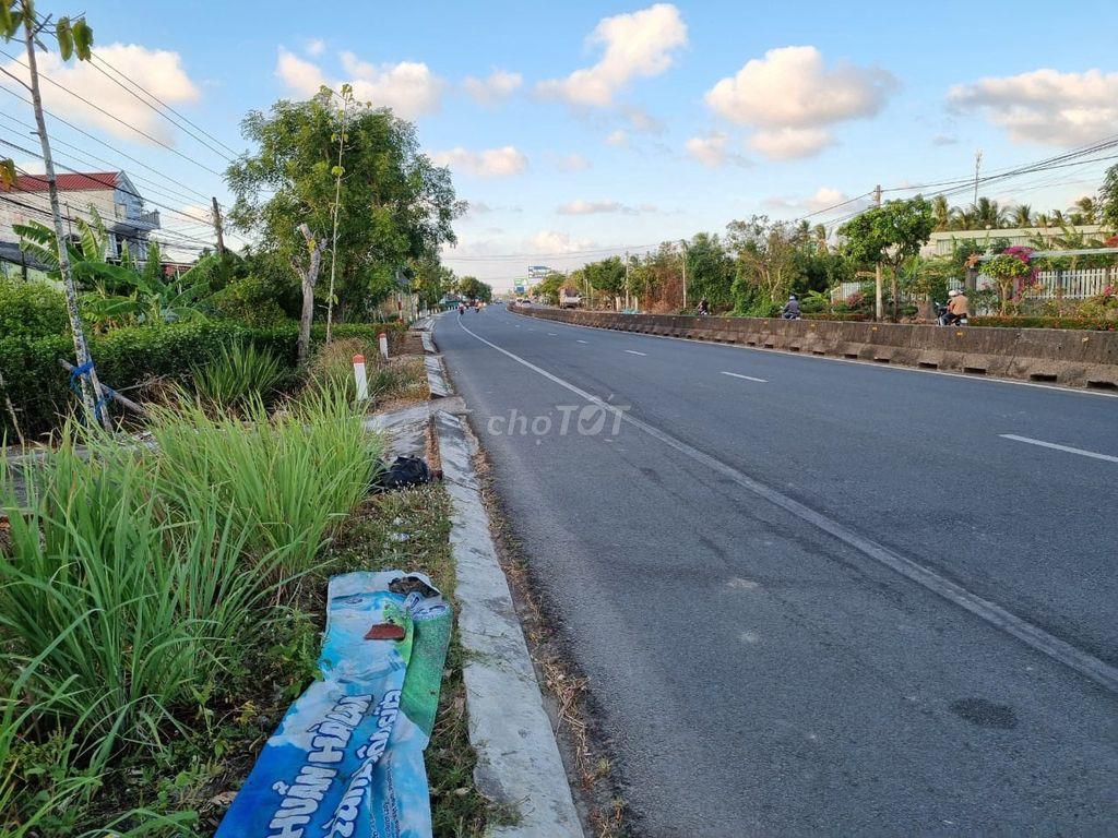 Đất mặt tiền Quốc Lộ 1A, có 200m2 thổ cư, Trung tâm Vĩnh Lợi, Bạc Liêu