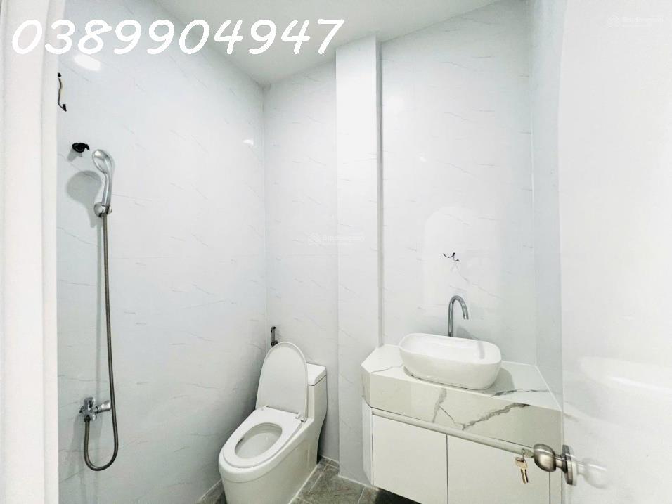 Nhà 2 tầng NEW, hẻm Hùng Vương, cách biển Trần Phú: 300m Giá: 4,850 tỷ