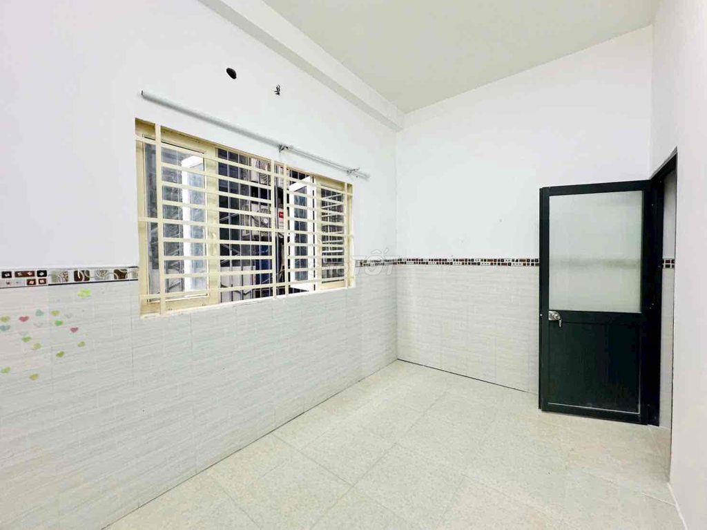Sang CHDV khu Tên Lửa Bình Tân ngay Aeon, LN 5-18tr/th