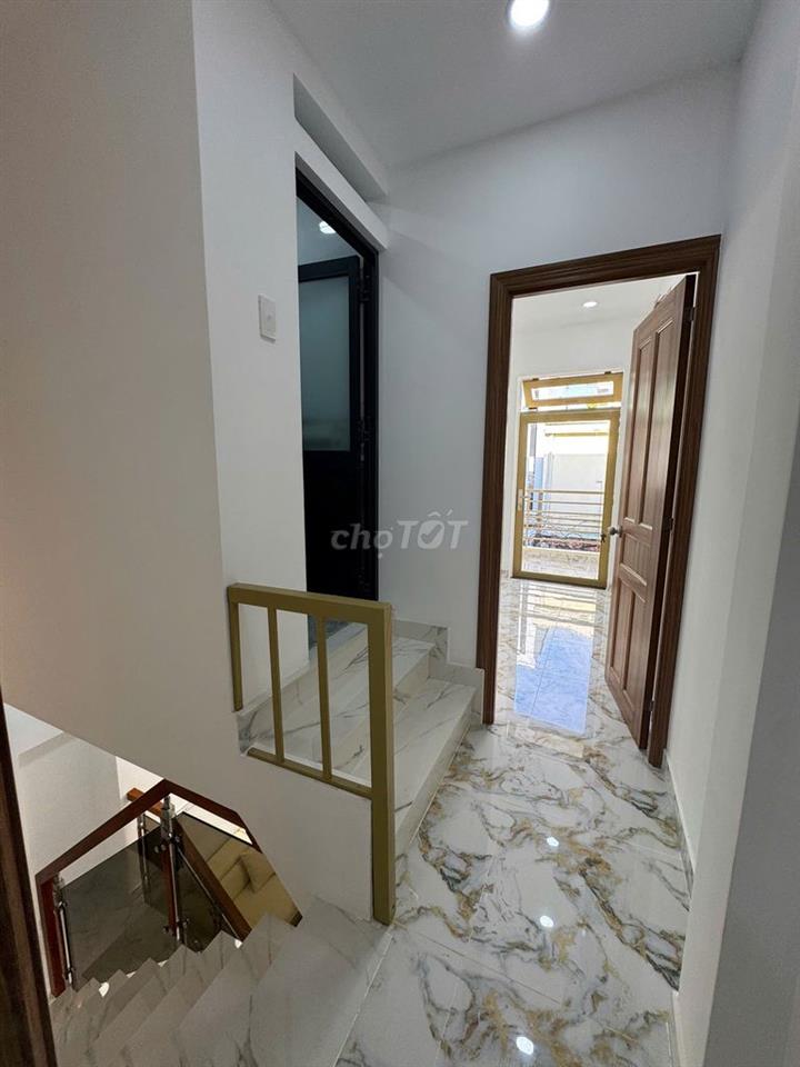 Nhà phố hẻm xe hơi 6m, Đường Chiến Lược, Bình Trị Đông, Bình Tân, HCM