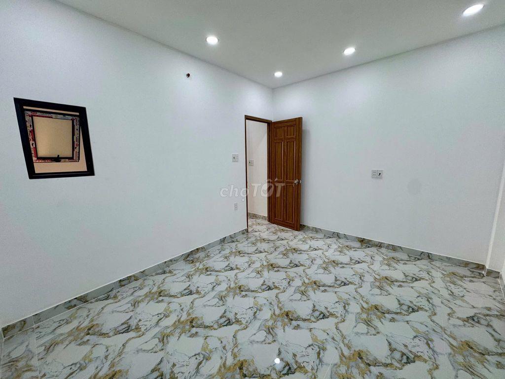 Nhà phố hẻm xe hơi 6m, Đường Chiến Lược, Bình Trị Đông, Bình Tân, HCM