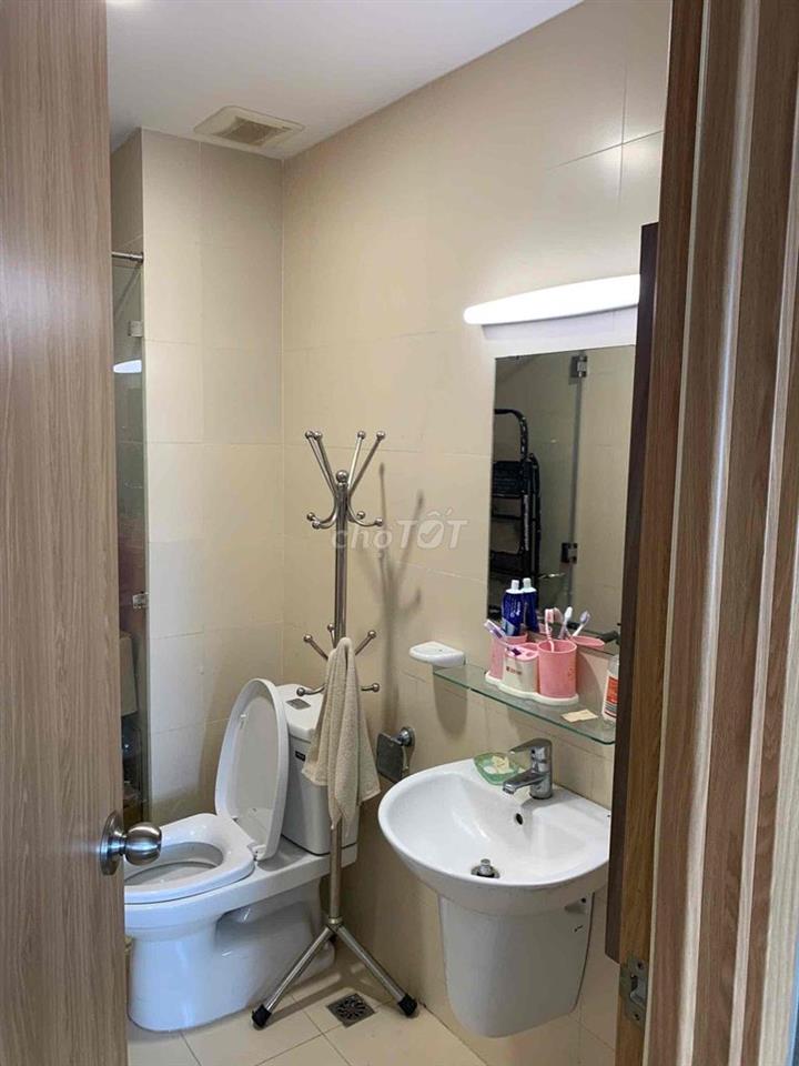CHÍNH CHỦ - Căn Hộ  2PN , 2 WC , 77m2 , Lầu cao