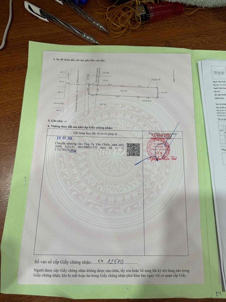 CẦN TIỀN BÁN NHANH