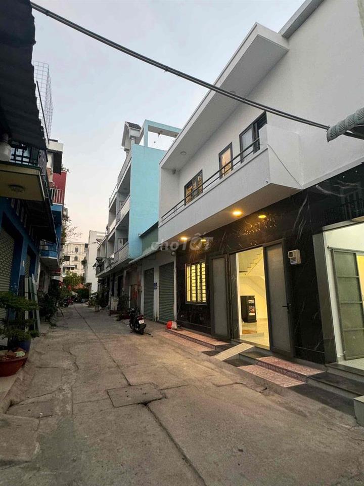 CẦN TIỀN CẦN BÁN