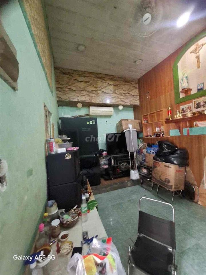 BÁN ĐẤT TẶNG NHÀ