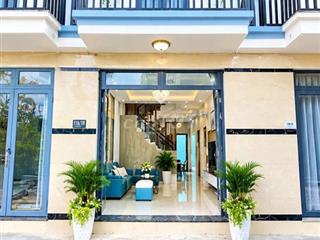CHÍNH CHỦ BÁN LỖ NHÀ SỔ RIÊNG 2 MẶT TIỀN