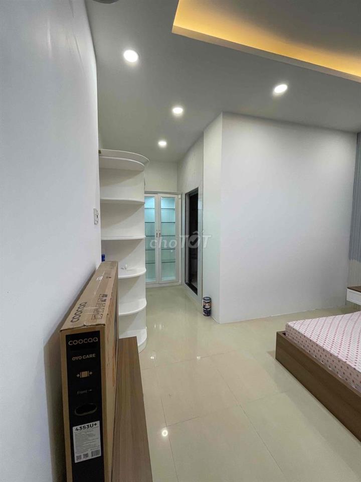 Cho thuê nhà Đẹp full nội thất đang hoàn thiện