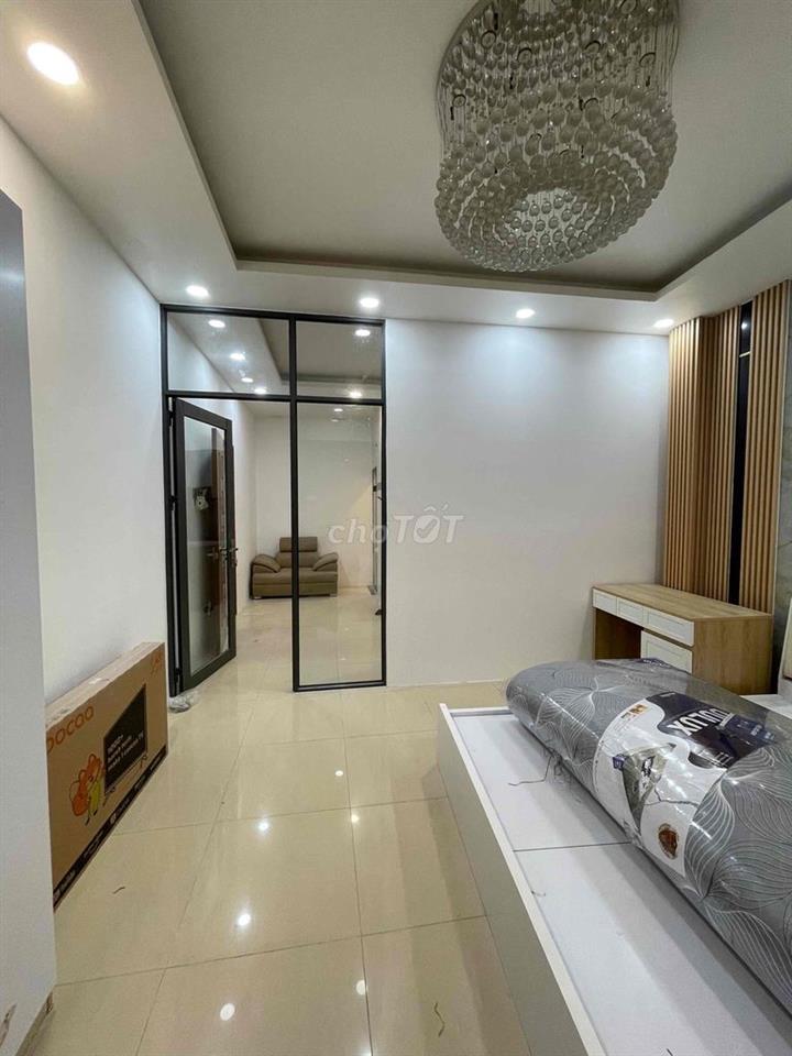 Cho thuê nhà full nội thất rất đẹp đang hoàn thiện
