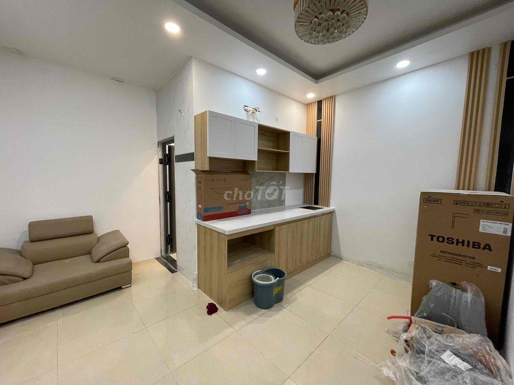 Cho thuê nhà full nội thất rất đẹp đang hoàn thiện
